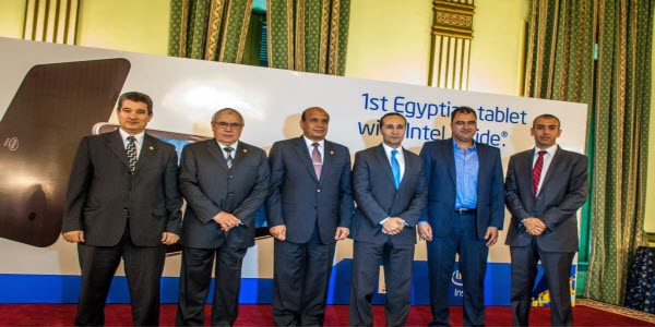الهيئة العربية للتصنيع تطلق أول حاسب لوحي مصري بالتعاون مع شركة انتل الهيئة العربية للتصنيع تطلق أول حاسب لوحي مصري بالتعاون مع شركة انتل