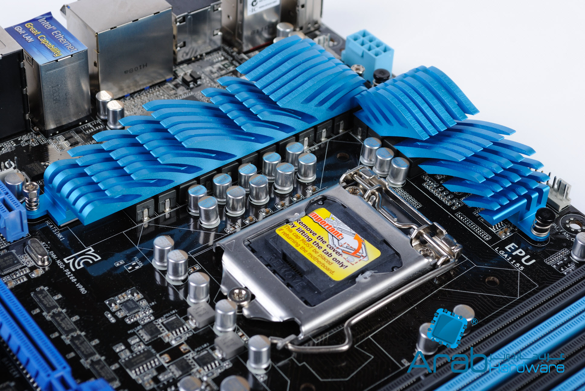 Asus P8Z68-V PRO First Look