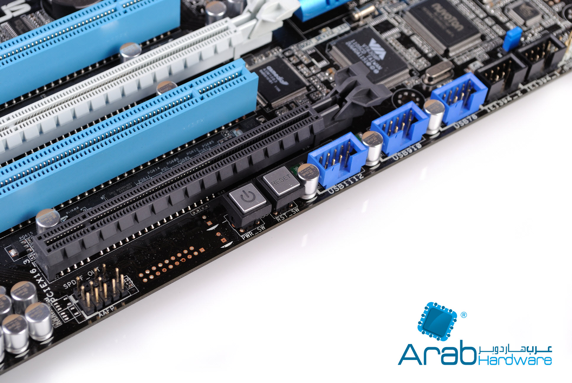 Asus P8Z68-V PRO First Look