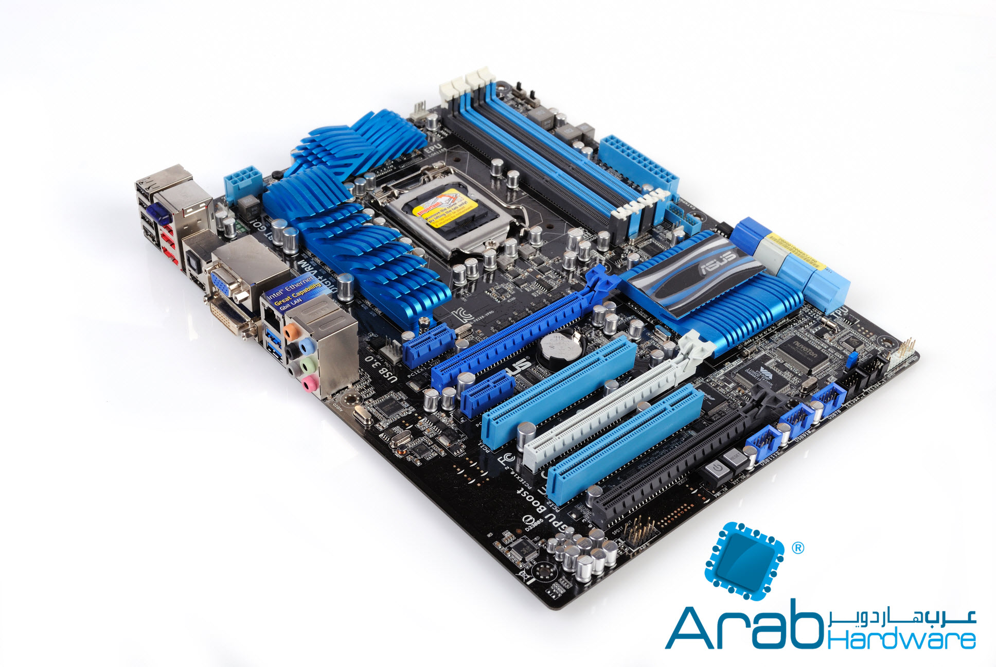 Asus P8Z68-V PRO First Look