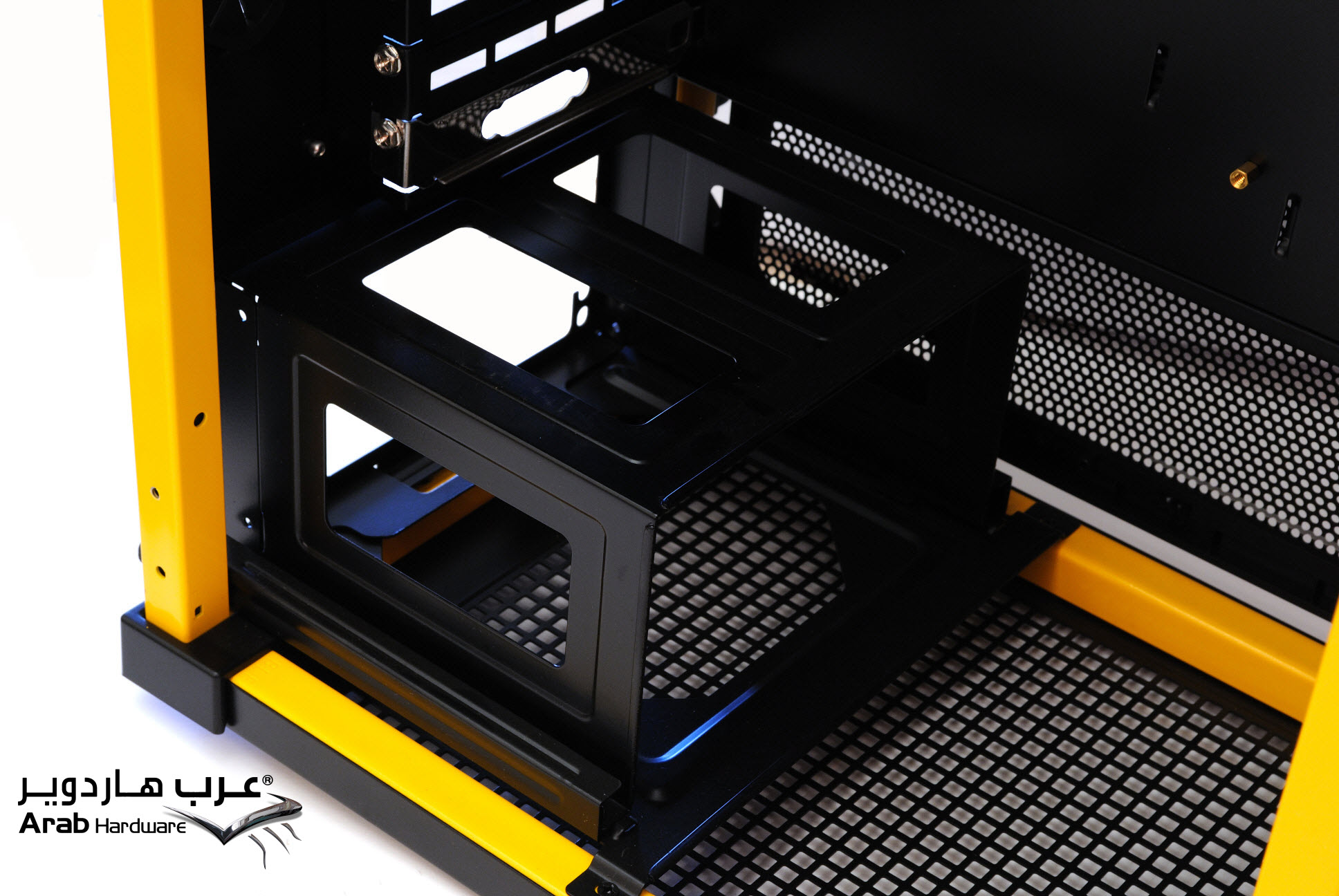 Antec Lanboy Air Review- Arabhardware.net
