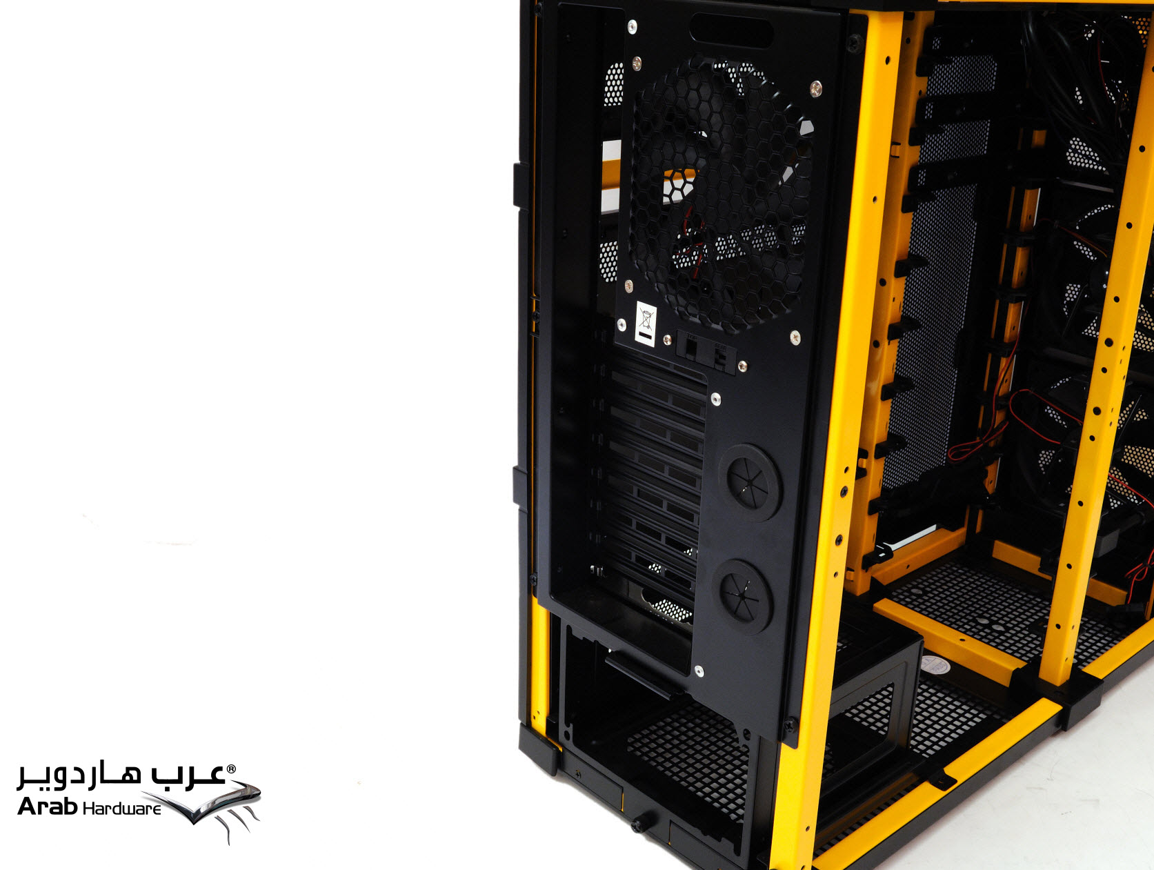 Antec Lanboy Air Review- Arabhardware.net