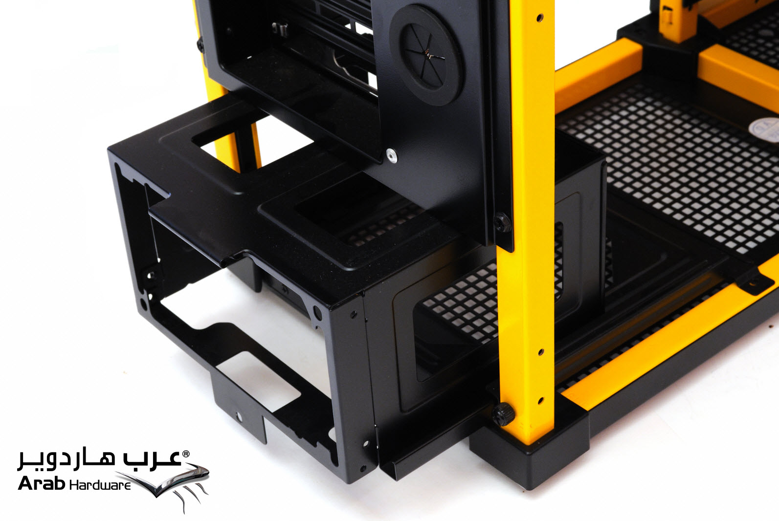 Antec Lanboy Air Review- Arabhardware.net