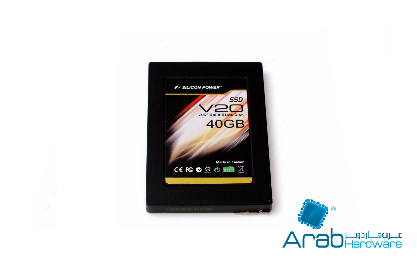 Silicon Power V20 SSD Review - Arabhardware
