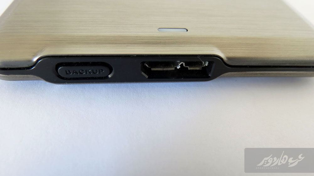 ADATA HE720 ports