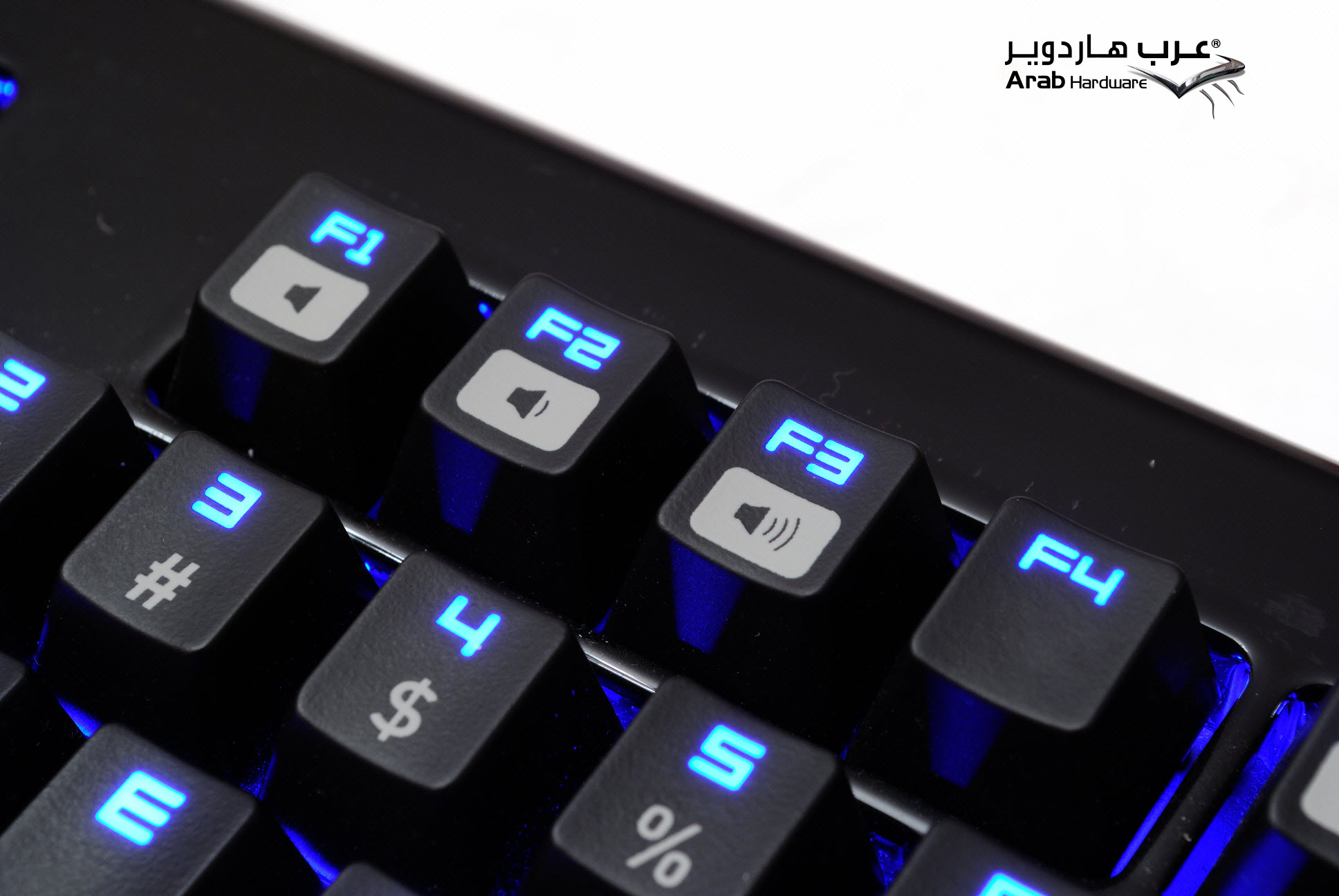 Razer Black Widow Ultimate Mechanical Keyboard Review- Arabhardware.net