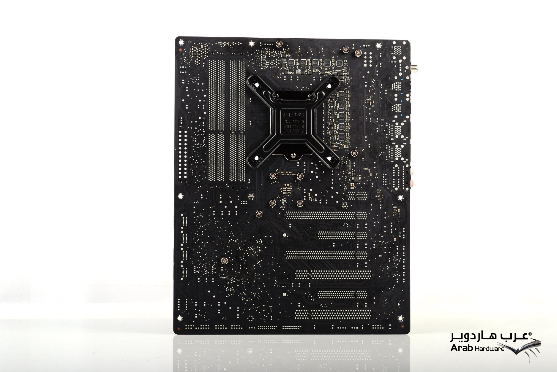 Gigabyte GA-Z68X-UD7 B3 Review-Arabhardware.net