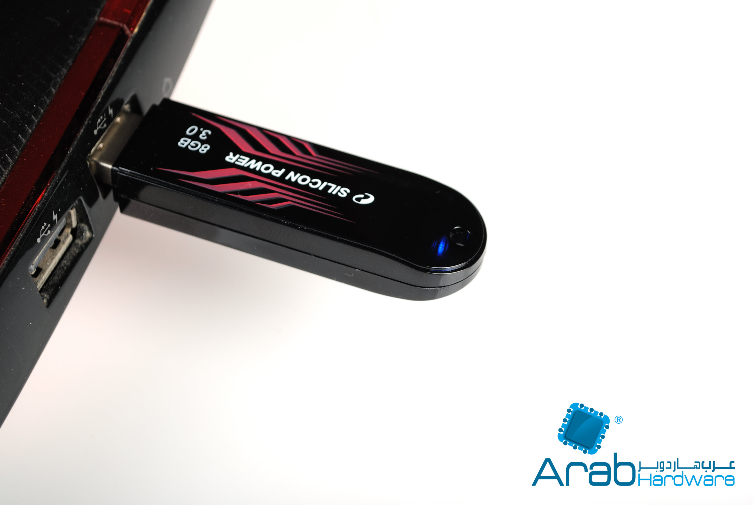 Silicon Power Blaze B10 USB Flash Drive Review - Arabhardware