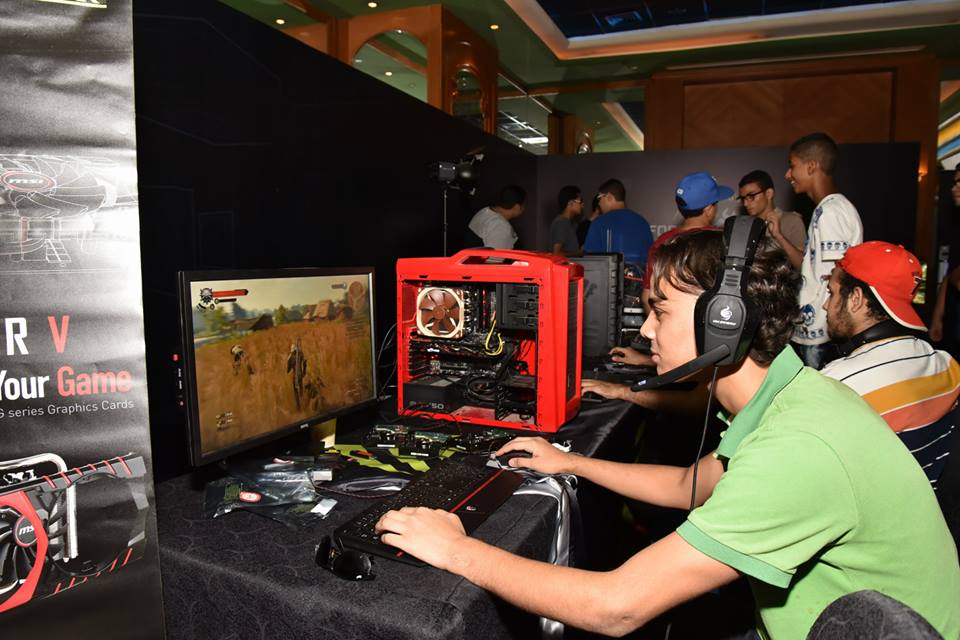 تقرير عن الحدث الأضخم للاعبين المصريين EGYPT GAMES WEEK 11896189_10156048625910145_8509888289815240517_n