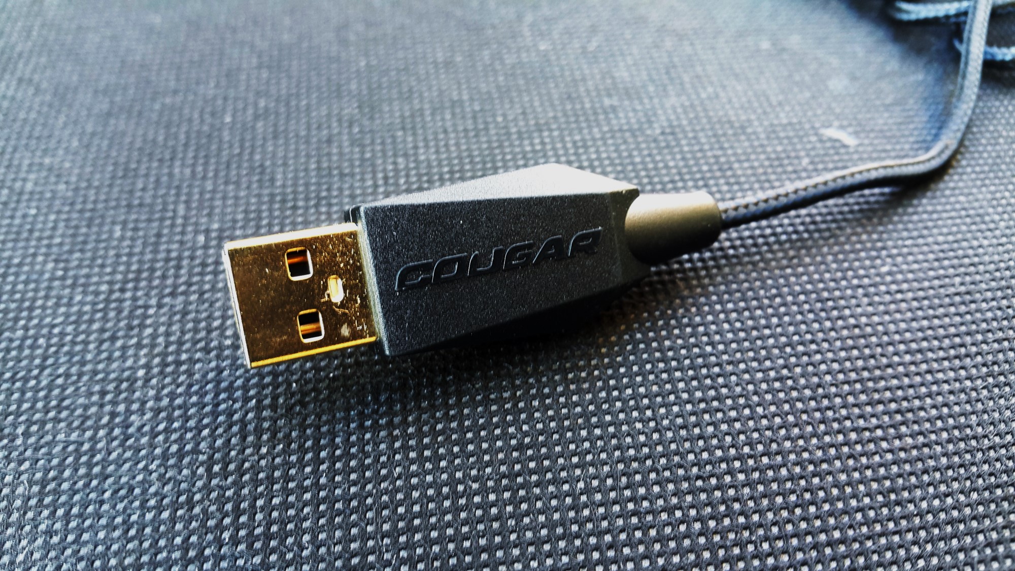 Couger 550M Gaming Mouse Gold USB