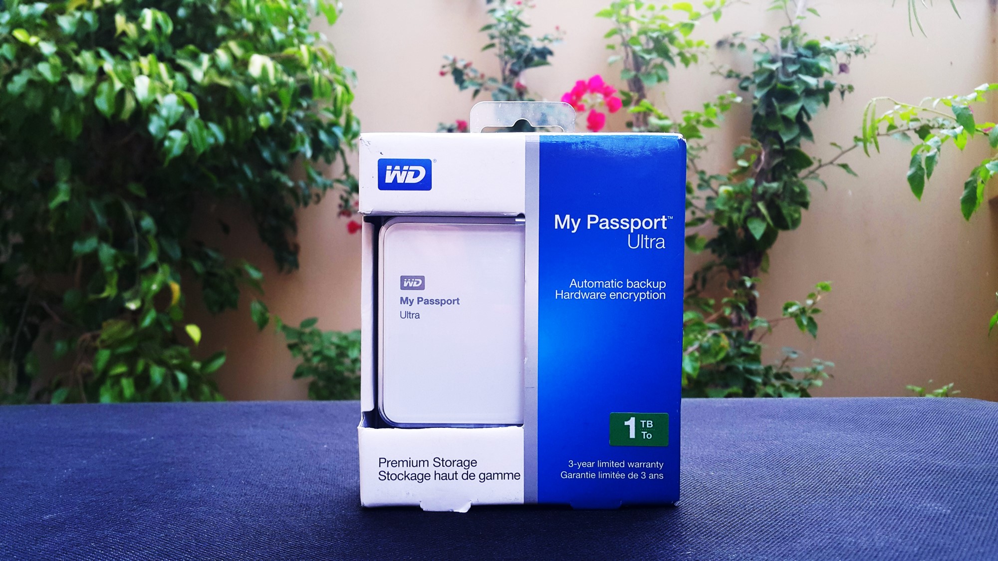 Western Digital My Passport Ultra Box front Western Digital My Passport Ultra Box front