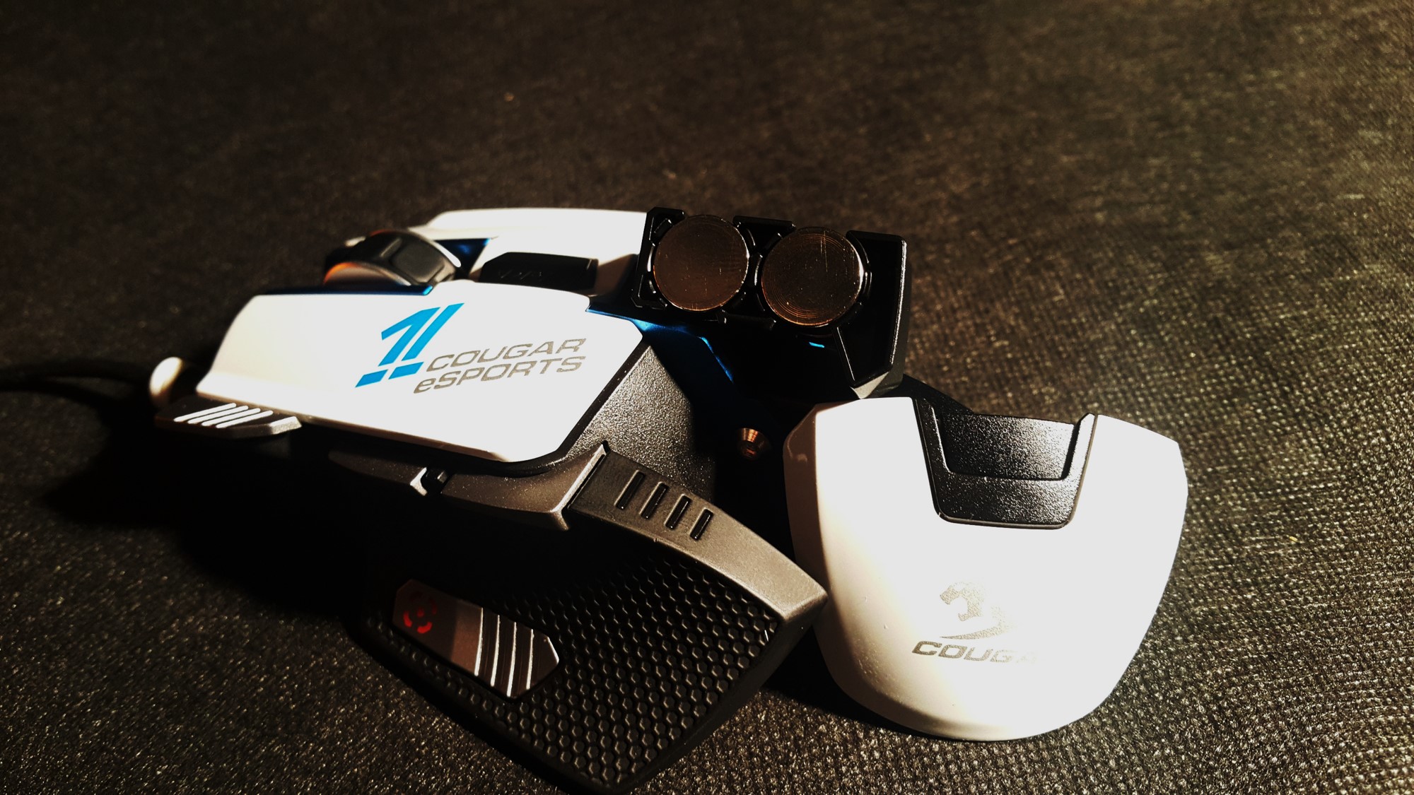 Cougar 700M Gaming Mouse weight Cougar 700M Gaming Mouse weight