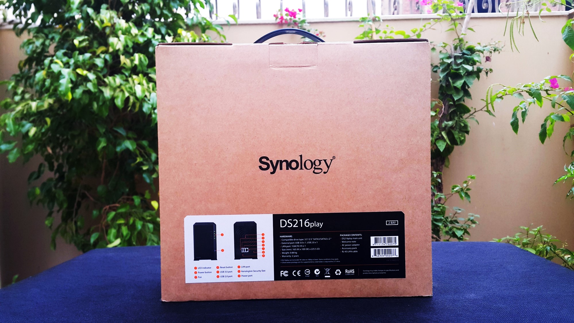 Synology Diskstation DS216Play Box Back Synology Diskstation DS216Play Box Back