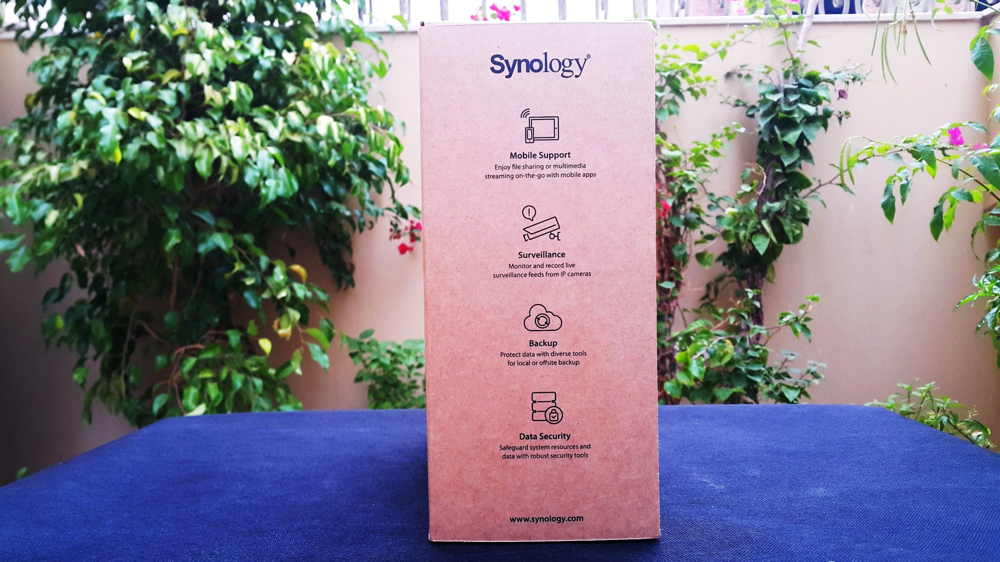 Synology Diskstation DS216Play Box Left Synology Diskstation DS216Play Box Left
