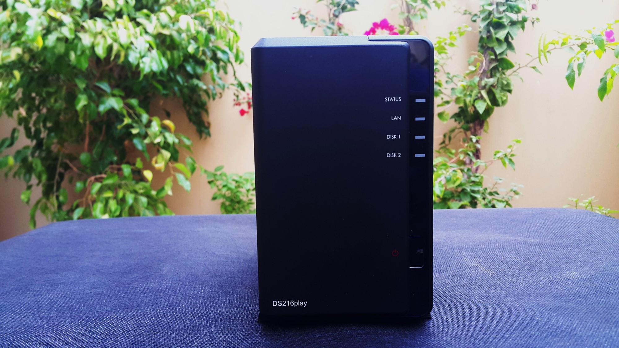 Synology Diskstation DS216Play Front Synology Diskstation DS216Play Front