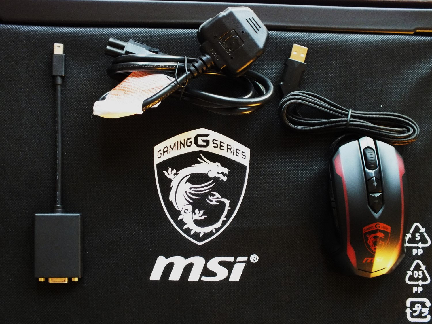 9- MSI GS60 6QE Ghost Pro Mouse ThunderBolt