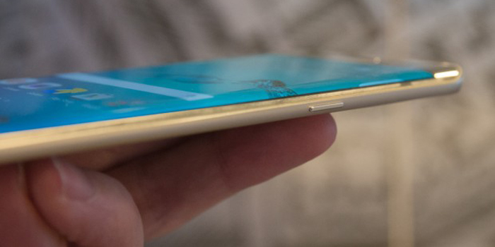 Galaxy-S7-04