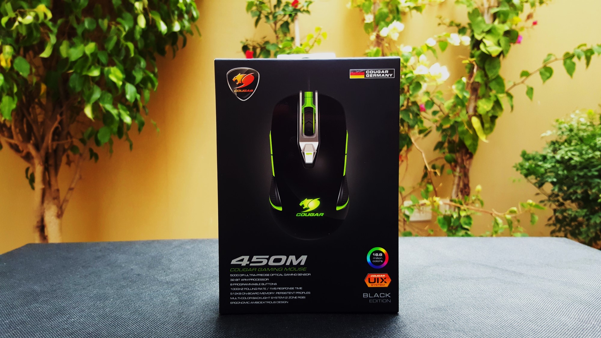 1-Couger 450M Black Edition Gaming Mouse Box Front