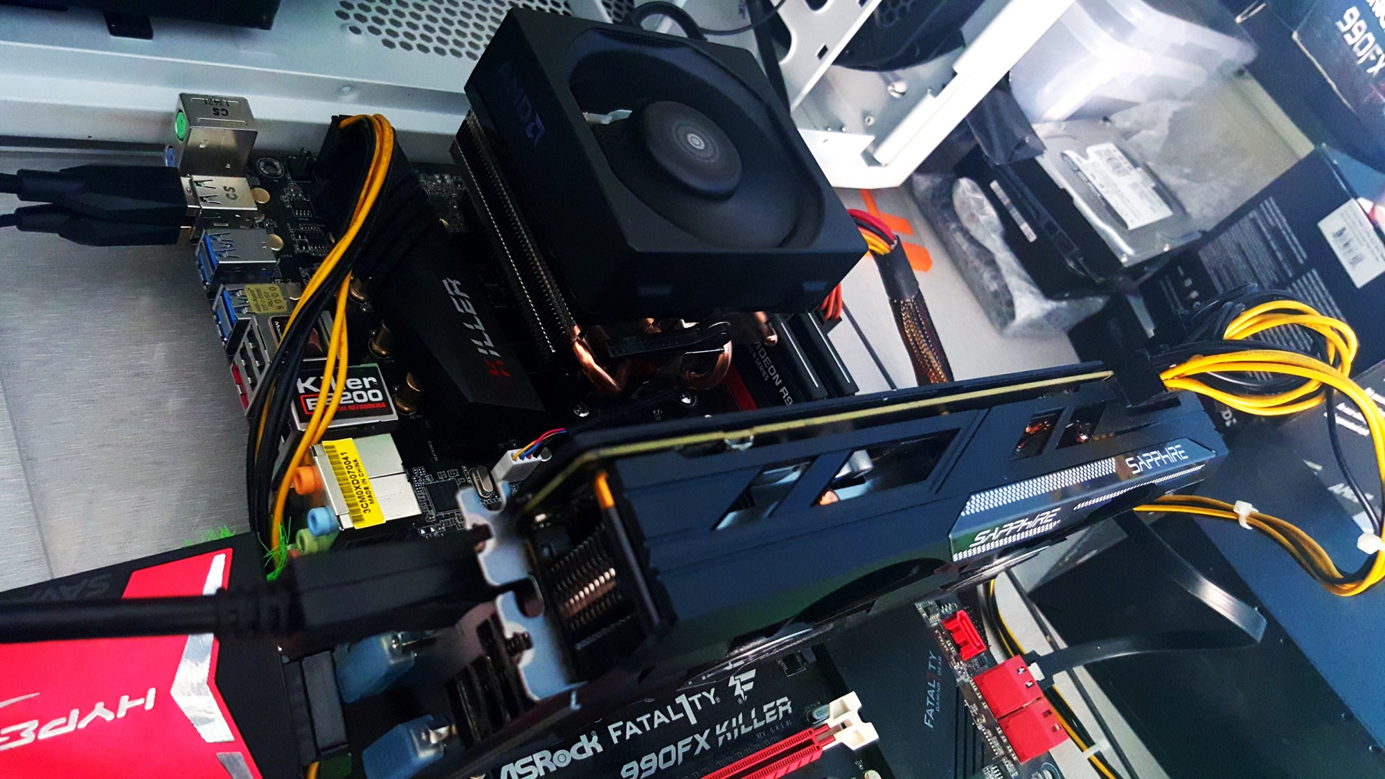 15-AMD FX 8370 With Wraith Cooler Center Rig
