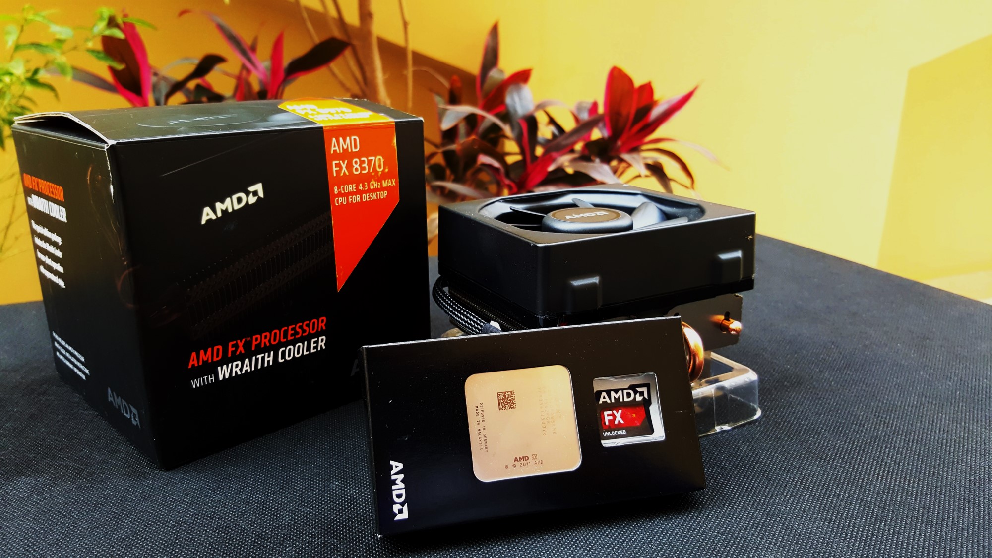 3-AMD FX 8370 With Wraith Cooler Box inside