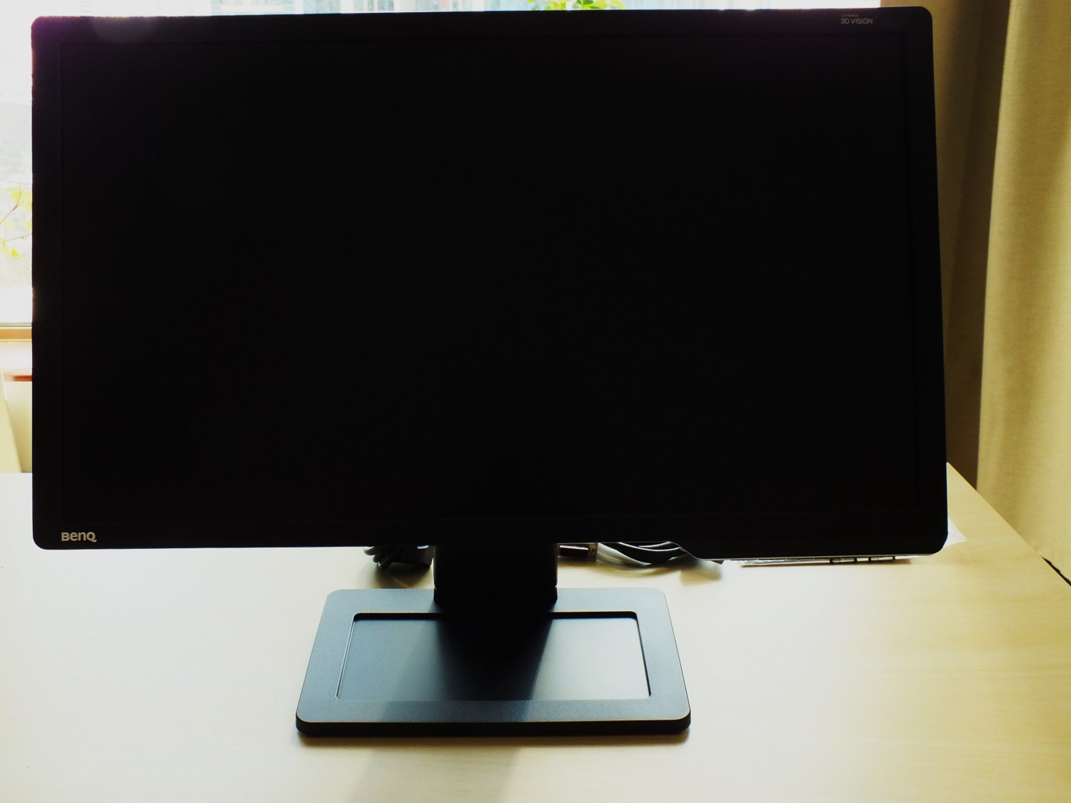6-BenQ XL2411Z Front