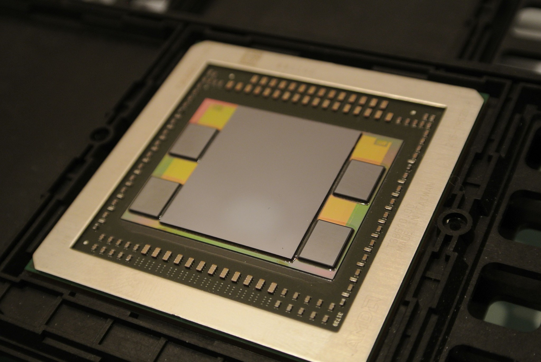 AMD-Radeon-400-01