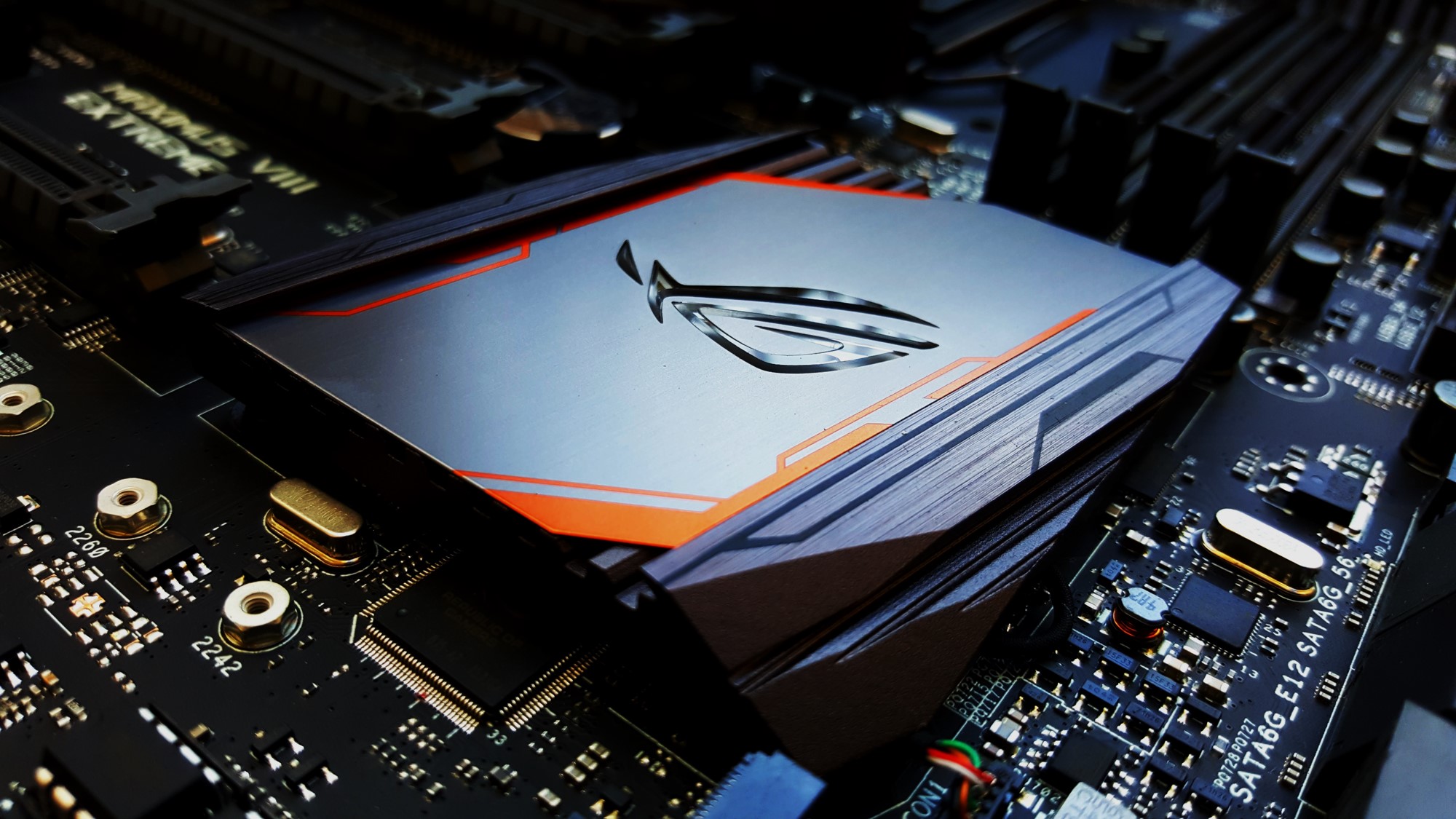 15-Asus Z170 Maximus VIII Extreme Assembly