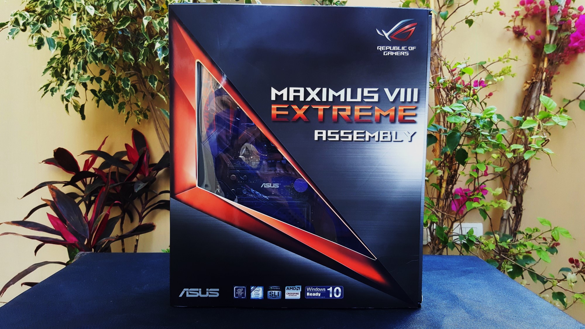 2-Asus Z170 Maximus VIII Extreme Assembly