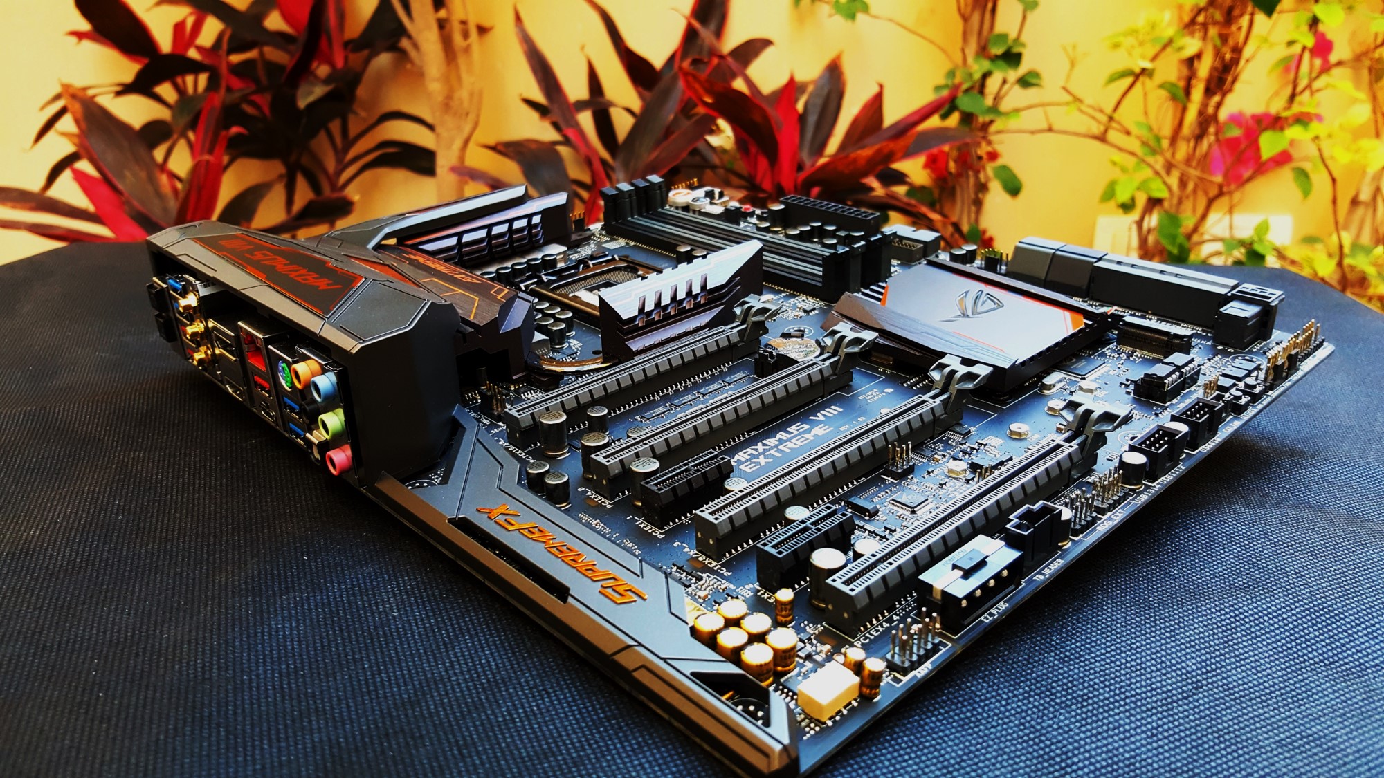 24-Asus Z170 Maximus VIII Extreme Assembly
