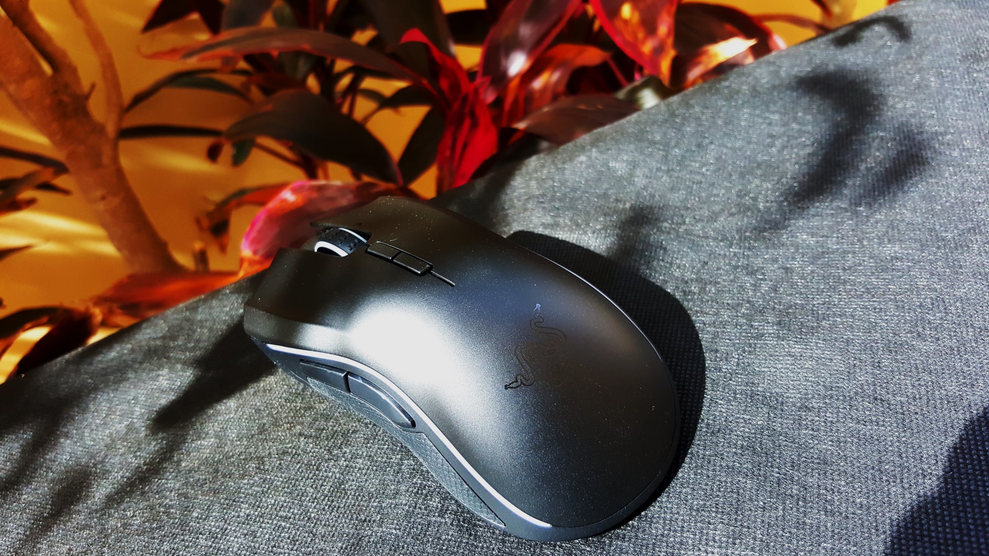 7-Razer Mamba Chroma Front