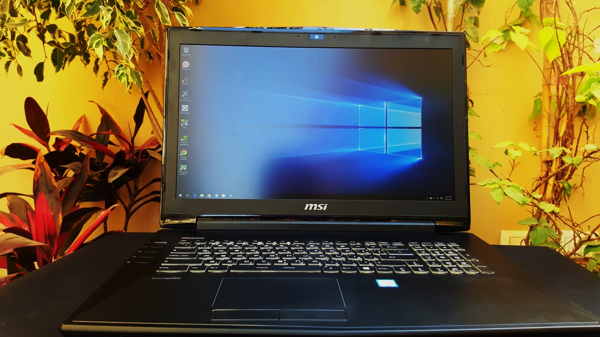10-MSI GT72S 6QF Dominator Pro