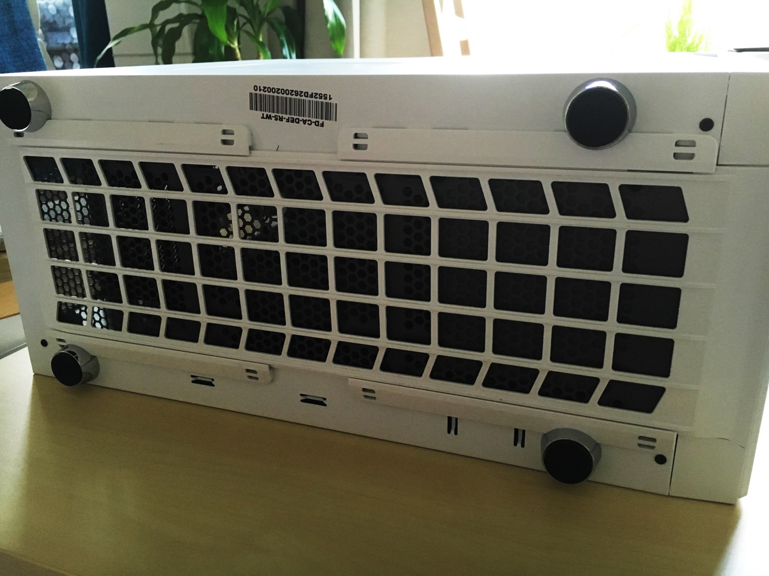 3-Fractal Design R5 Downcase
