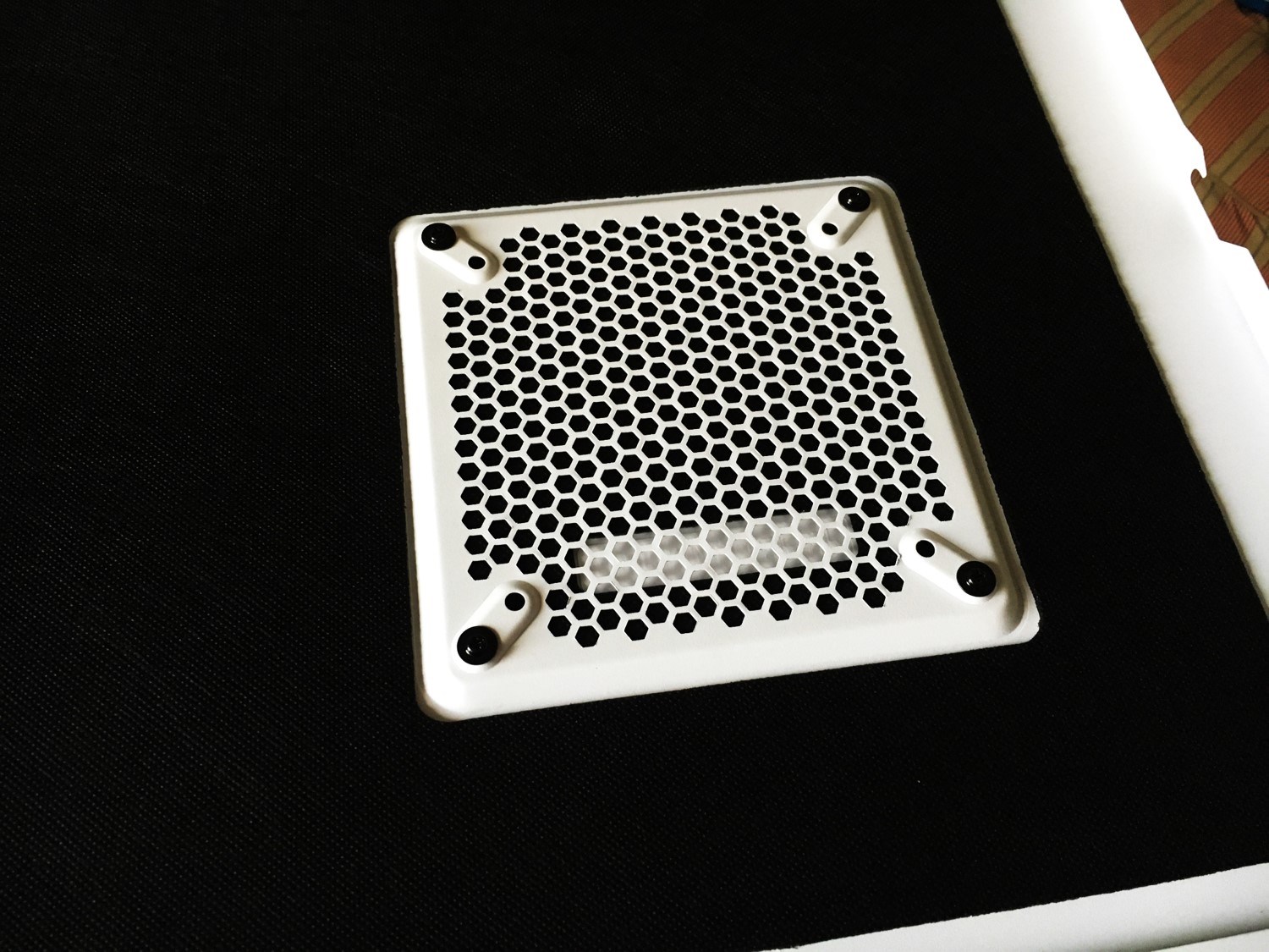 6-Fractal Design R5 Filter
