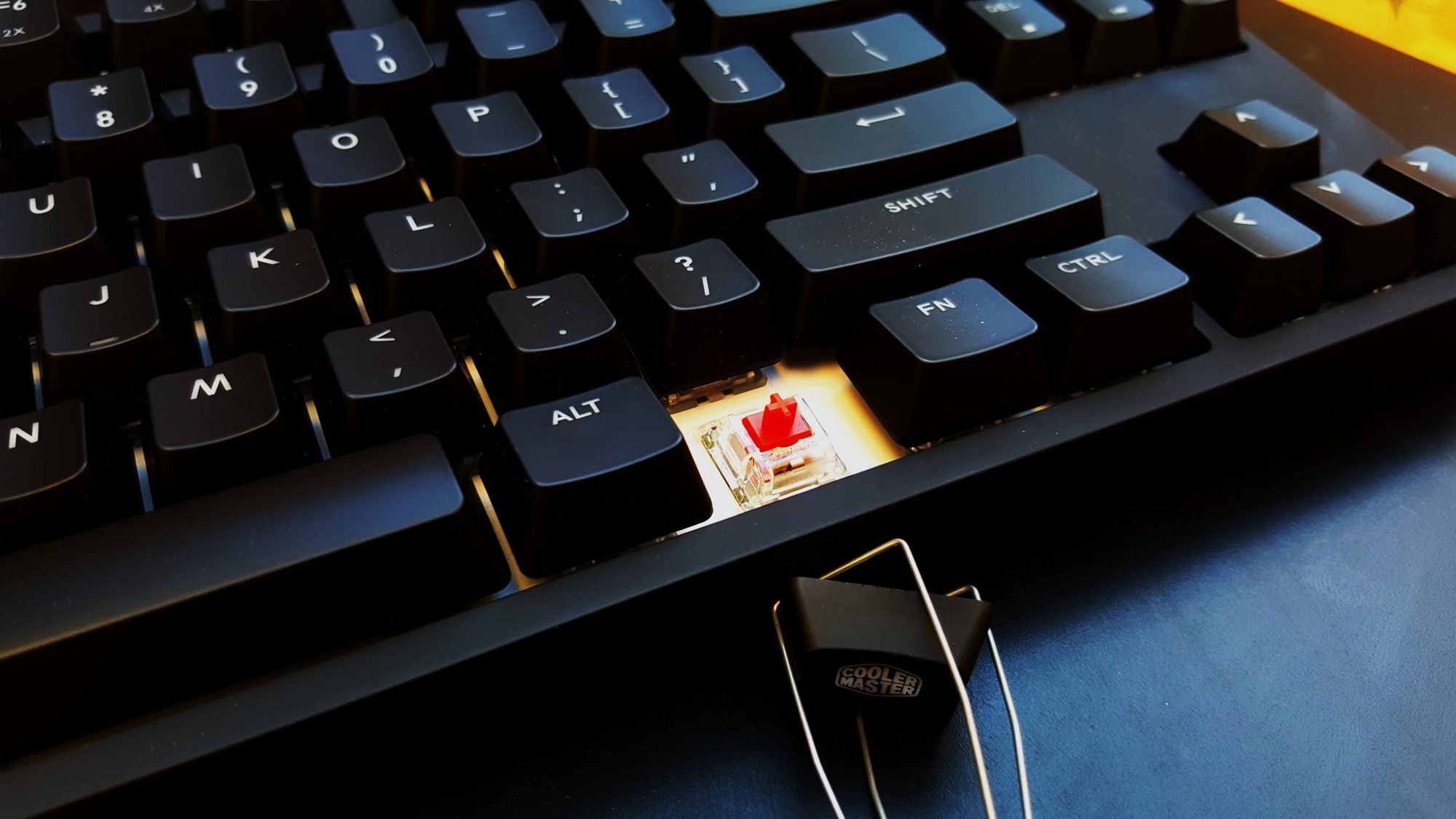 9-Cooler Master Master Keys Pro L & S Button