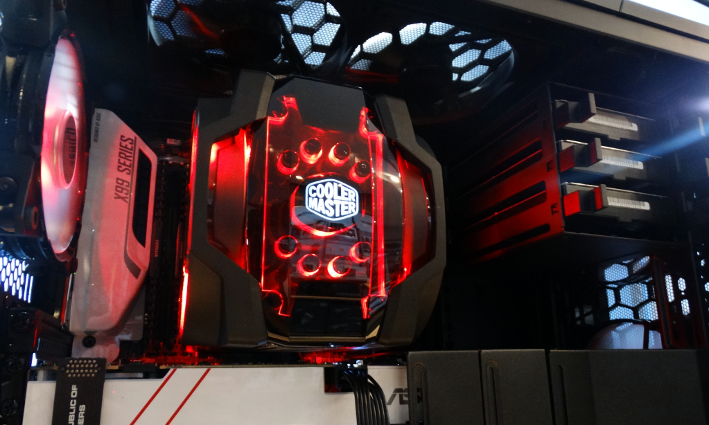 maker.coolermaster-01