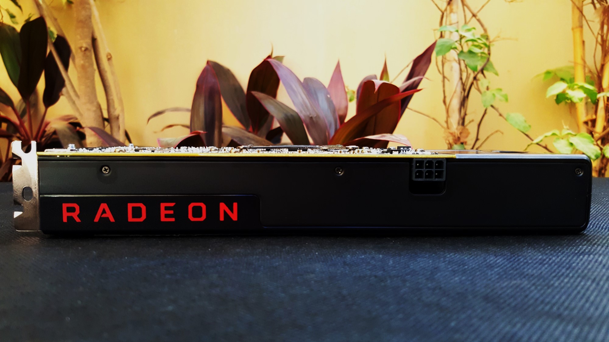 4-AMD Radeon RX 480