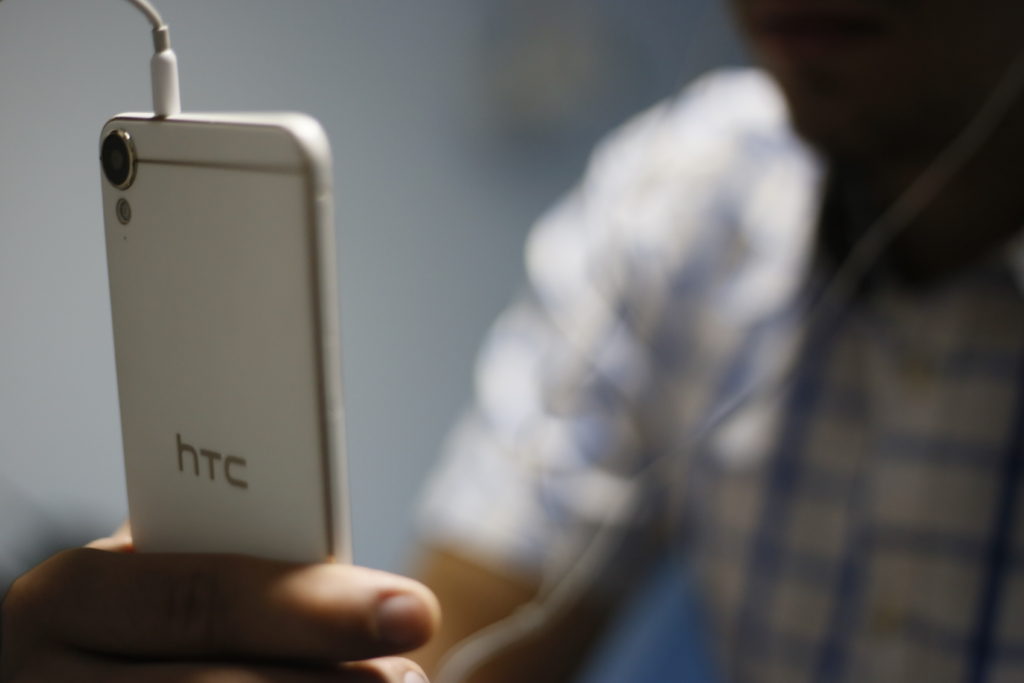 htc-desire-10-lifestyle-44