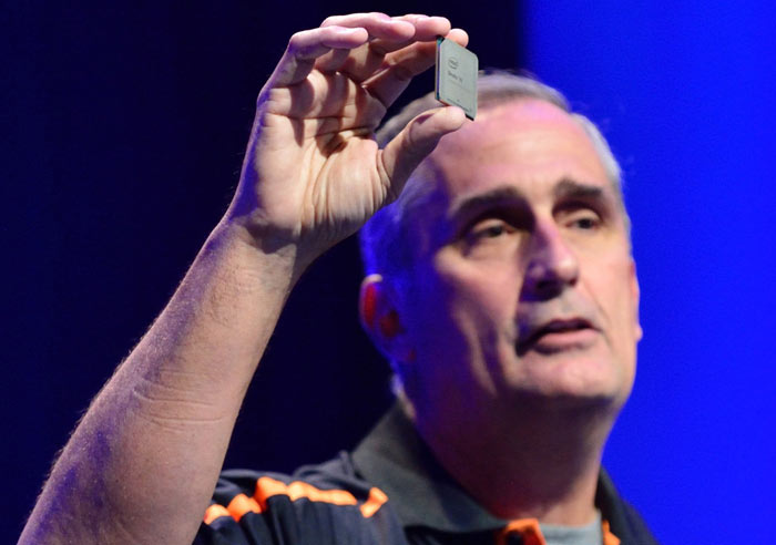 رقاقة إنتل Stratix 10 FPGA SoC