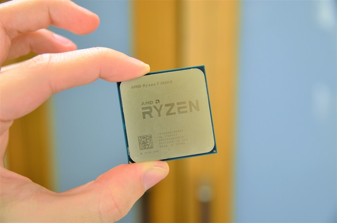 إنتل الخائفة من معالجات RYZEN تعود ثانية لإستخدام أساليب ملتوية!