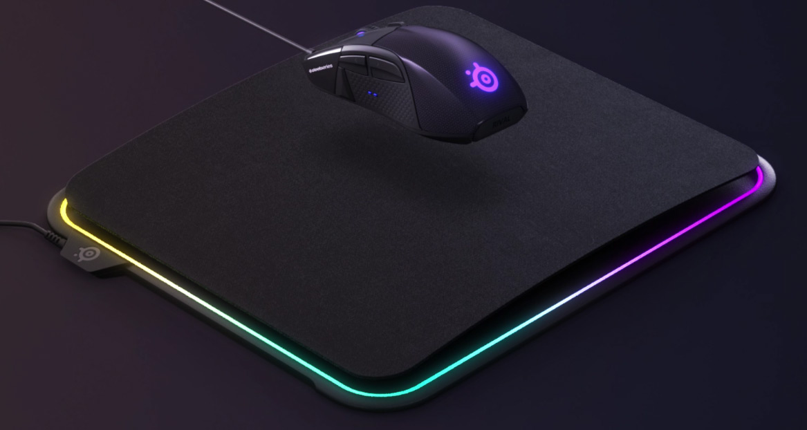 جنون إضاءة RGB يصل للماوس باد مع SteelSeries QcK Prism