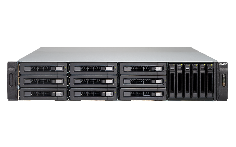 الكشف عن وحدة QNAP TVS-1582TU NAS الجديدة مع 4 منافذ Thunderbolt 3