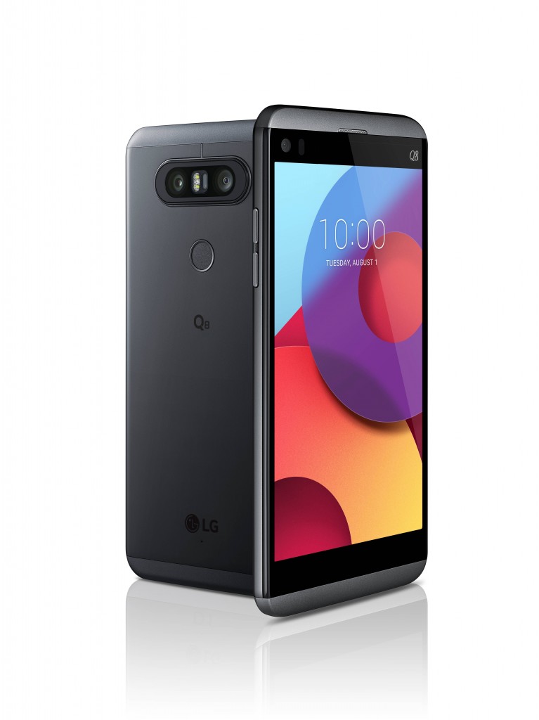 هاتف LG Q8