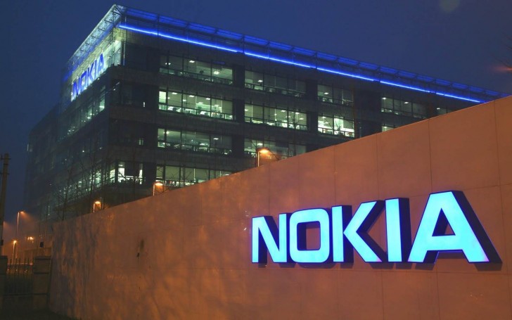 شركة Nokia تسلمت 2 مليار دولار من Apple