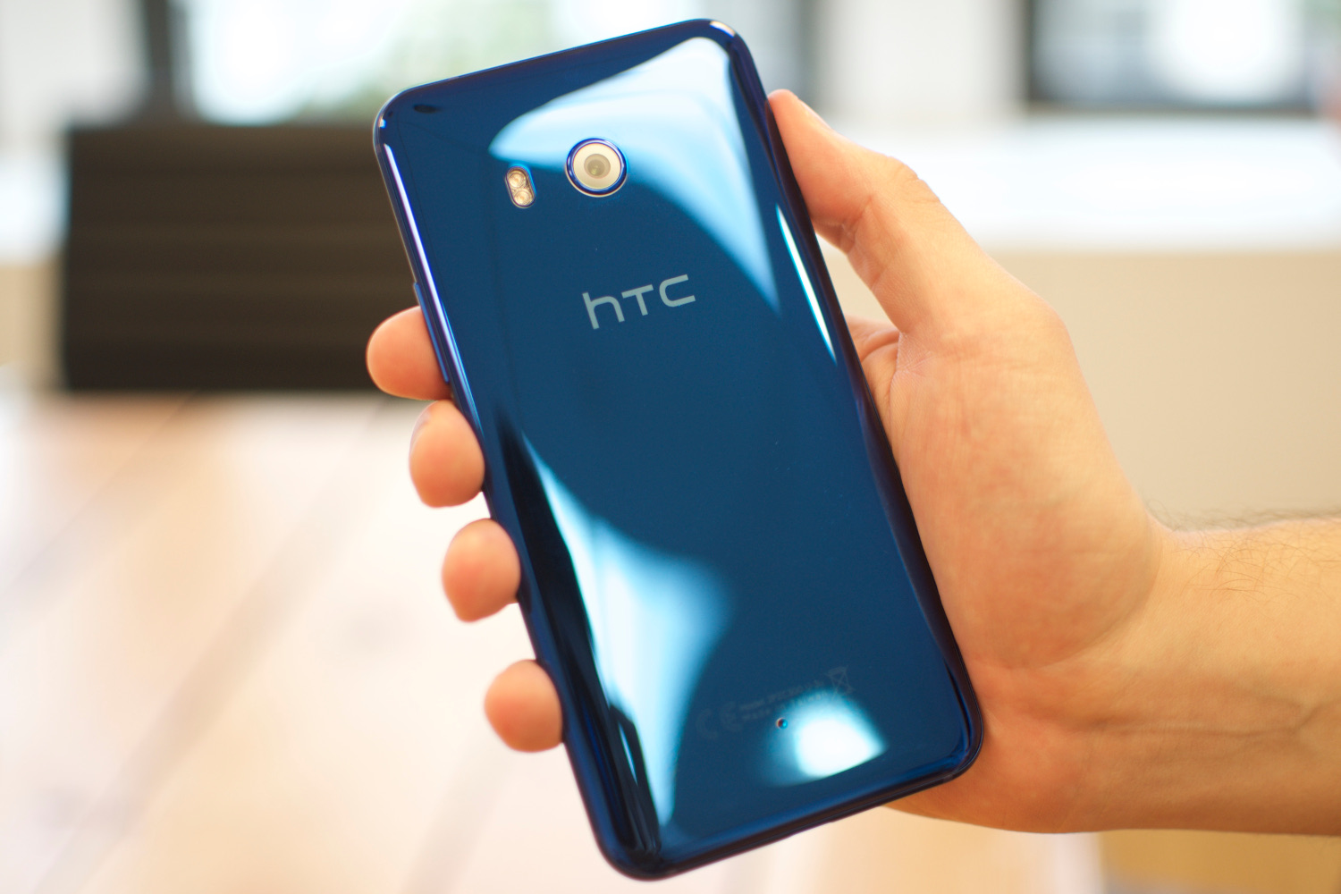 HTC U11 Plus