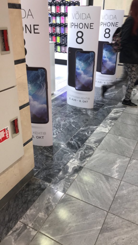 هاتف Apple iPhone 8