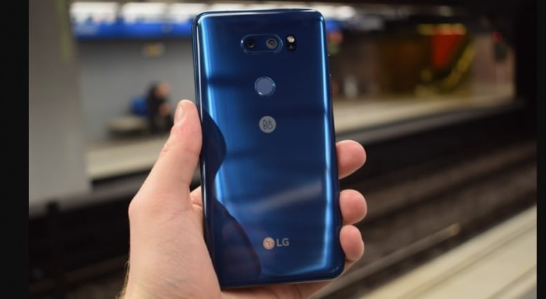 LG V35