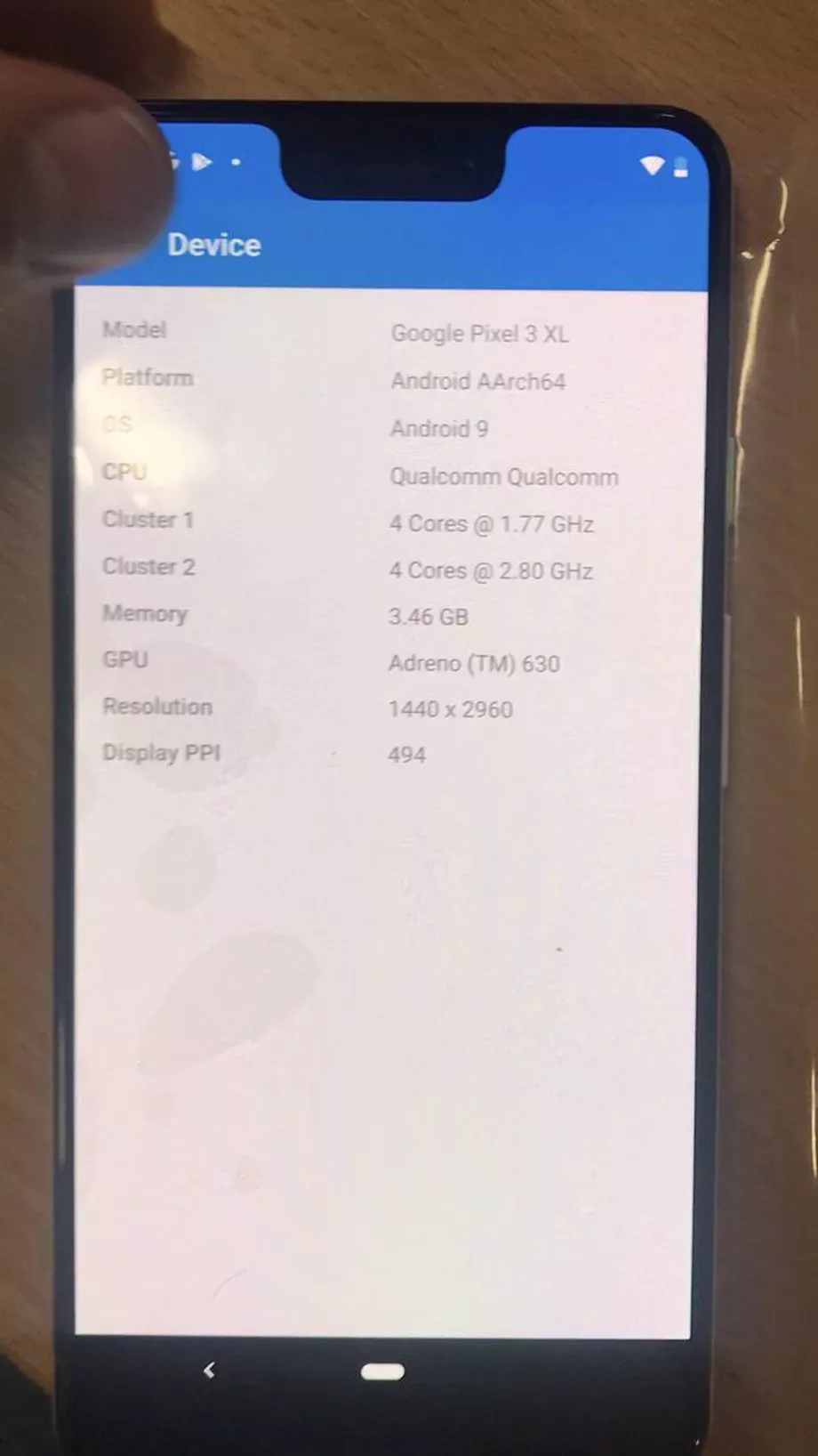 تسريبات جديدة عن Pixel 3 XL تظهر لنا شكل الجهاز الكامل