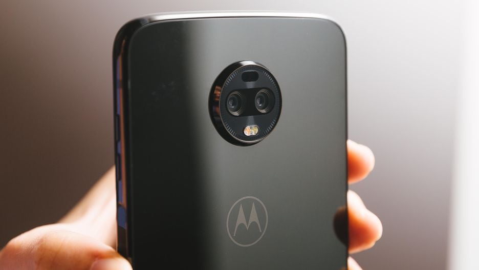 تعرف على هاتف موتورولا Moto Z3, أول هاتف يدعم 5G