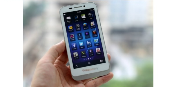 هاتف BlackBerry الجديد Kopi يظهر في الفيتنام هاتف BlackBerry الجديد Kopi يظهر في الفيتنام