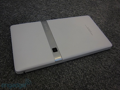 WMC 2011: كشفت شركة Huawei عن جهازها اللوحي Huawei IDEOS S7